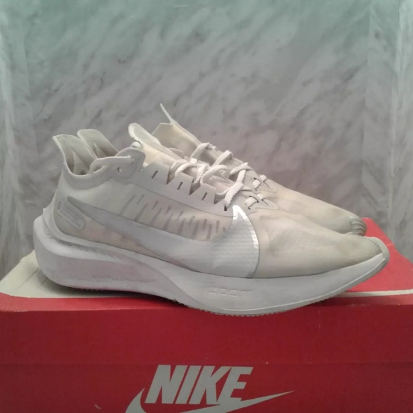 Nike Zoom Gravity Sneaker Womens’s Size 9.5 mens sz 8 Platinum Tint BQ3203-001 - Picture 6 of 8